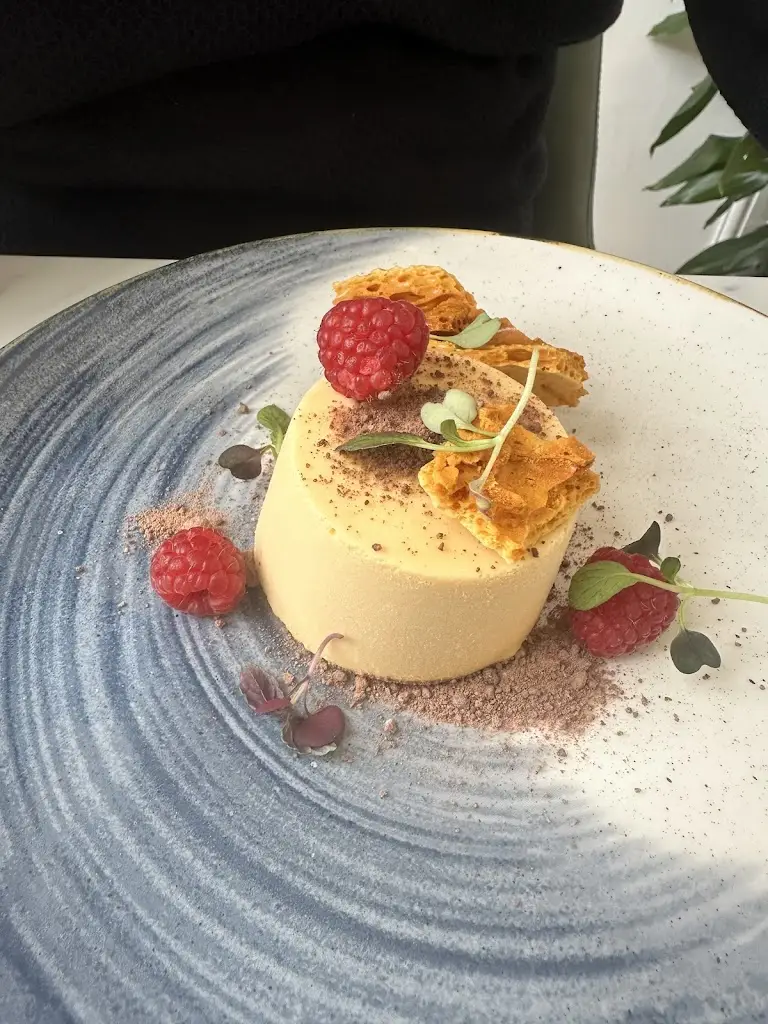 Menu_Creeping Thyme_Bovey Tracey_image_4