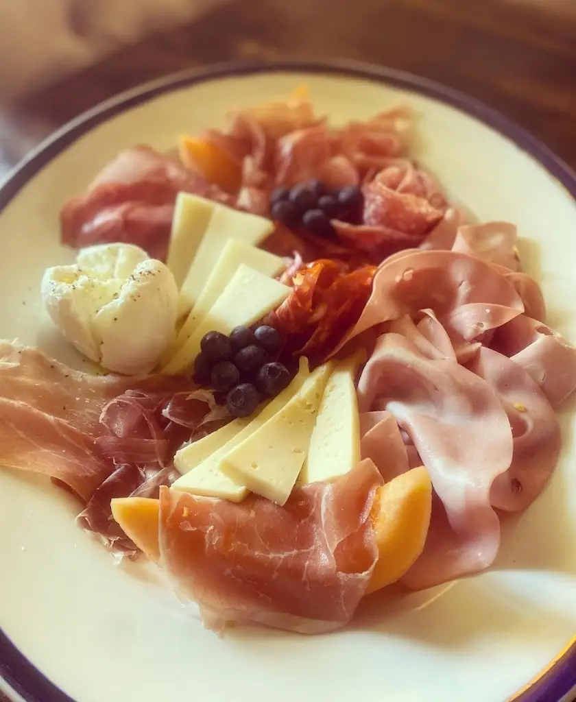 The Old Thatch - Cucina Italiana_Bovey Tracey_slider_image_2