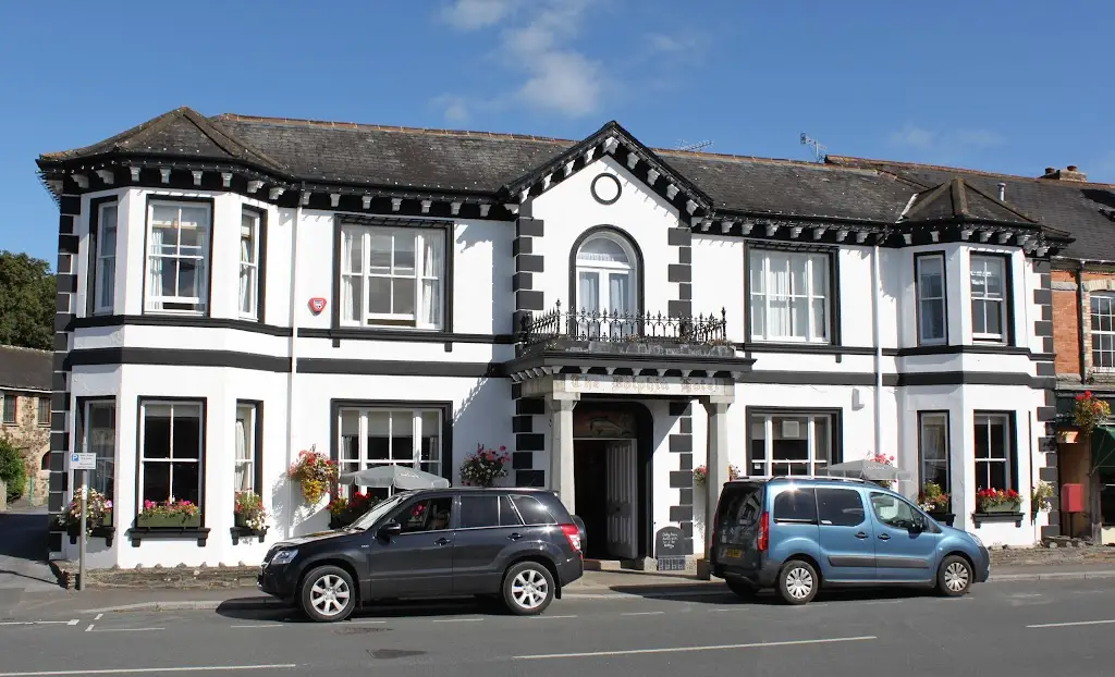 Dolphin Hotel restaurant in Bovey Tracey