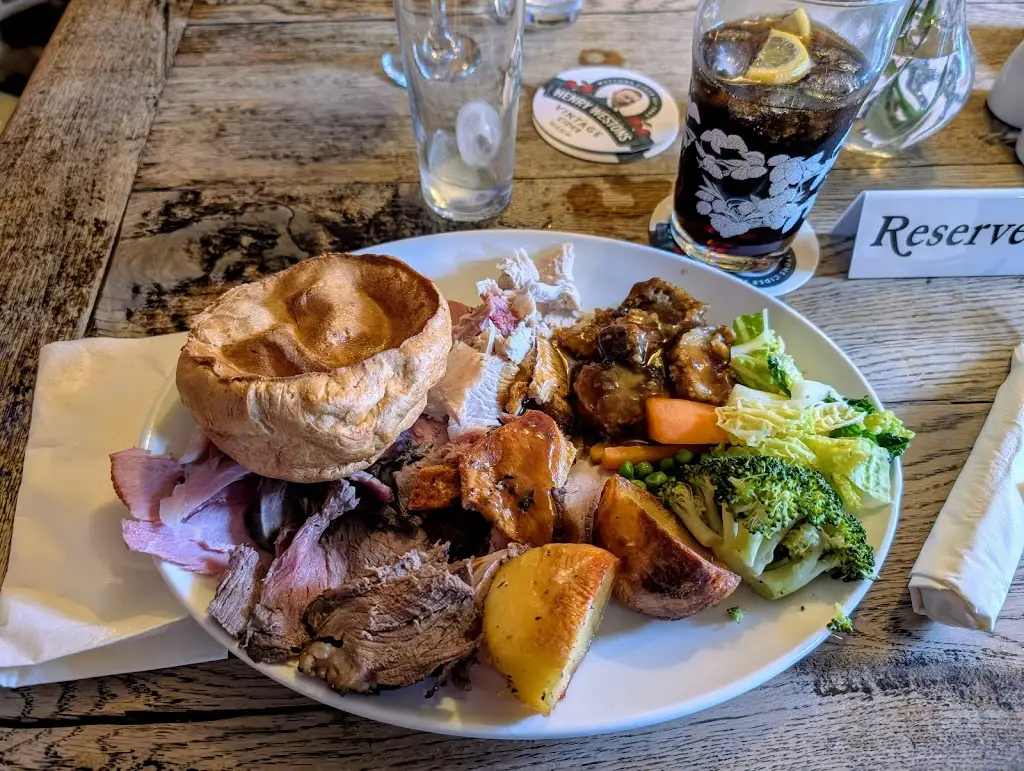 The Jolly Farmer_Bramley_slider_image_2