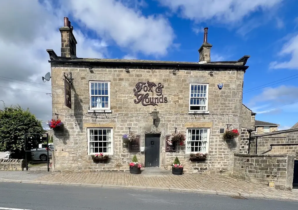 Fox & Hounds_Bramhope_slider_image_3