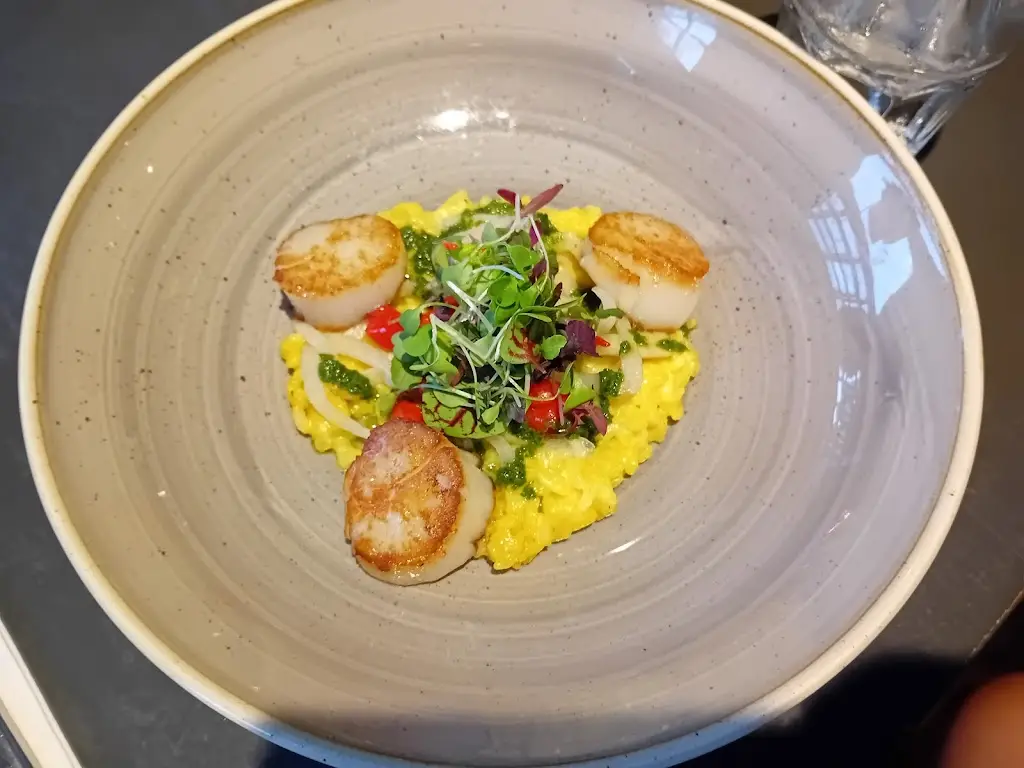 Menu_The White Hart_Bramhope_image_7