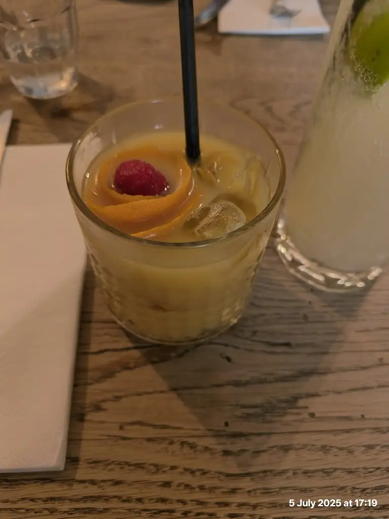 Pratikto Ariestyadi_The Bunch Of Grapes_Bradford-on-Avon_Bewertung