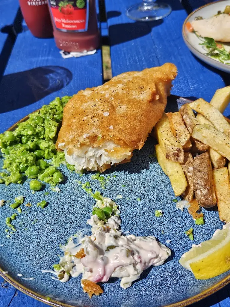 Trevor P_The Barge Inn_Bradford-on-Avon_review