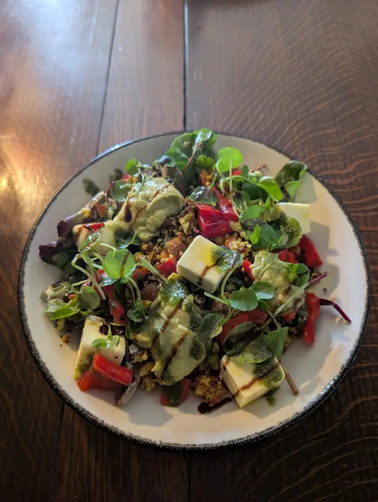 Ian Richardson_The George_Bradford-on-Avon_review