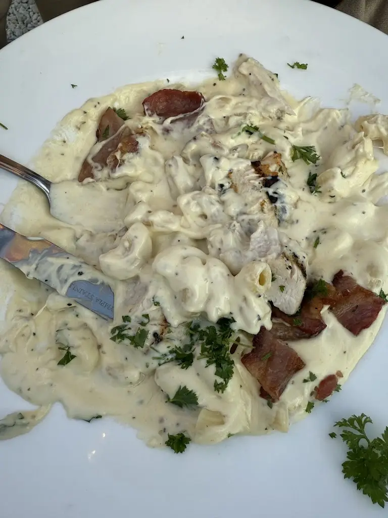 jake lee_Canal Tavern_Bradford-on-Avon_review