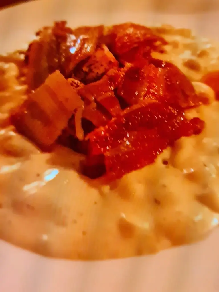 Simon Stephens_Canal Tavern_Bradford-on-Avon_review