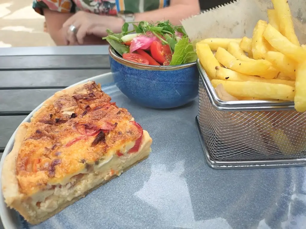 Cymru Jon_The Sweetpea Kitchen at the Weaving Shed_Bradford-on-Avon_review