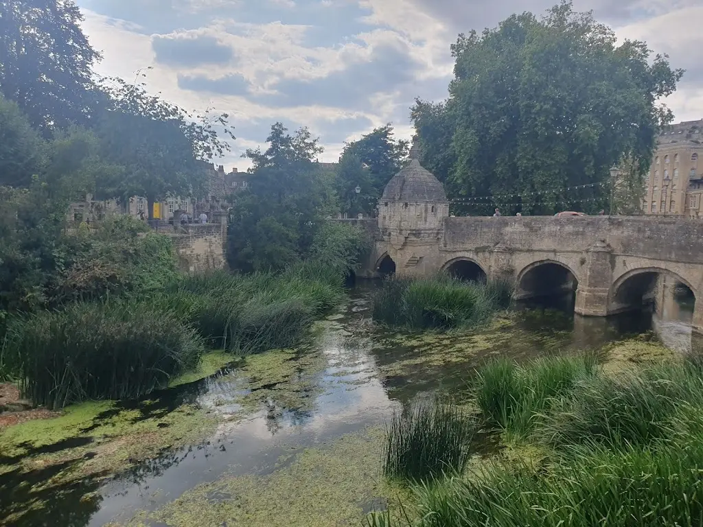 Leanora Wood_The Sweetpea Kitchen at the Weaving Shed_Bradford-on-Avon_review