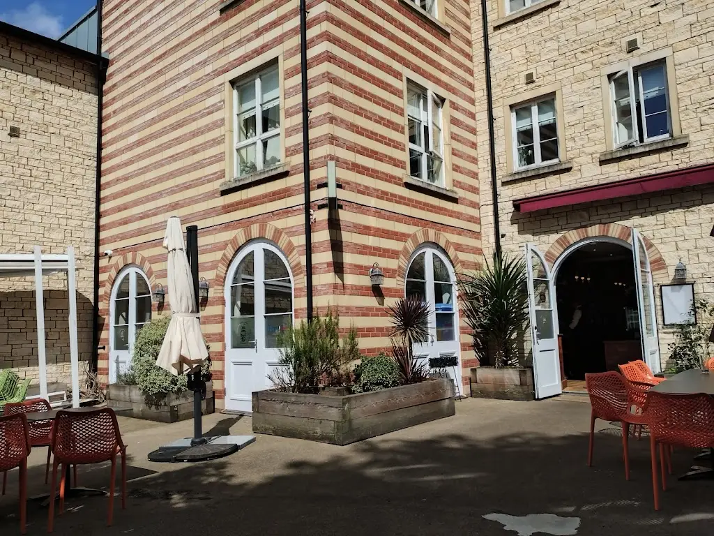 Cymru Jon_River Spice_Bradford-on-Avon_review