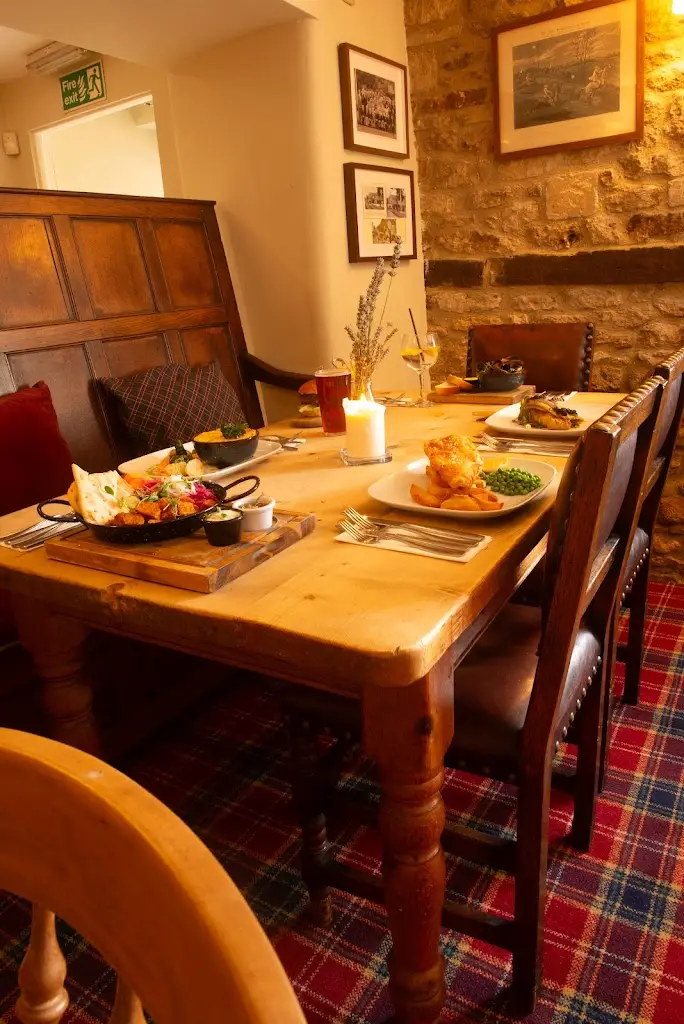 The Seven Stars_Bradford-on-Avon_slider_image_1