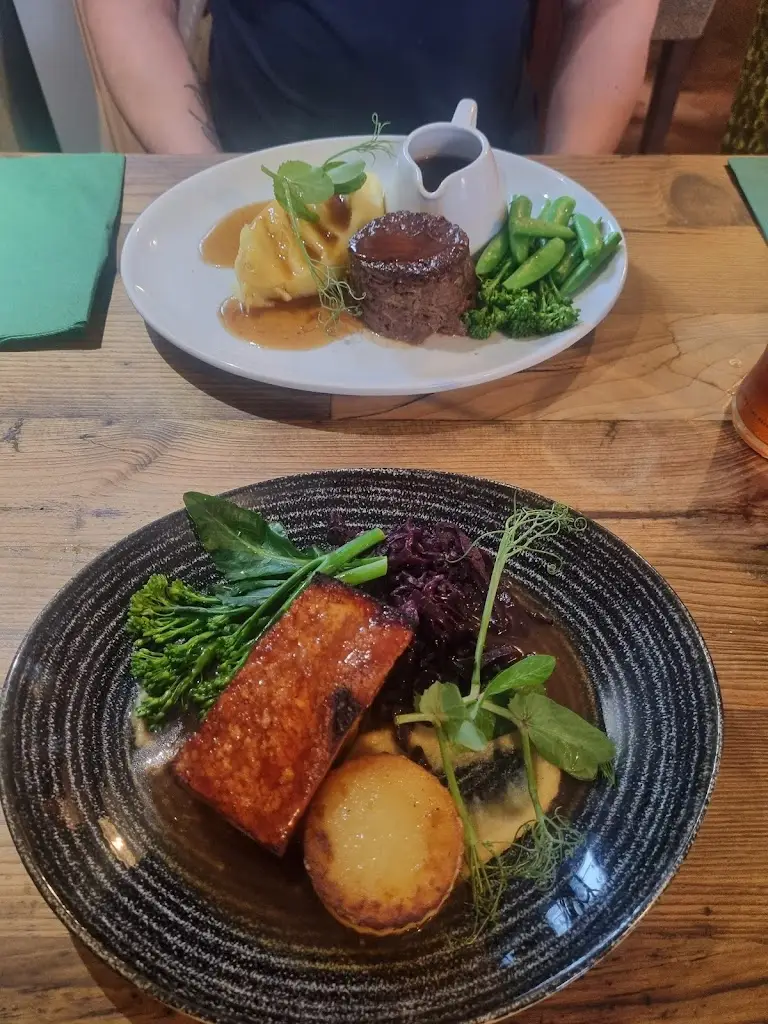 Menu_The Fox & Hounds_Bredon_image_9