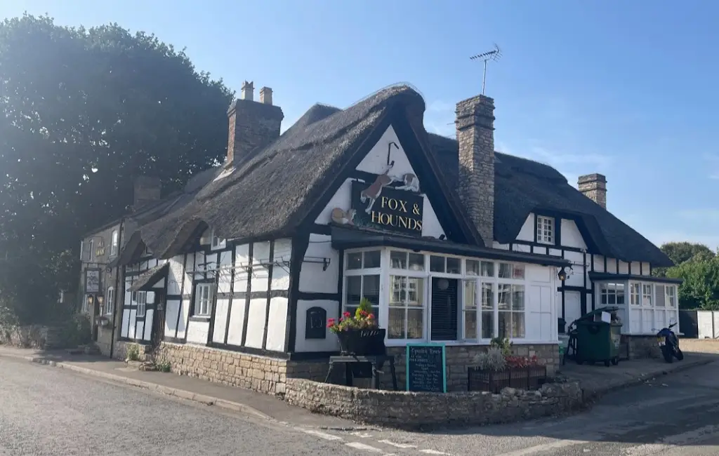 Brian Samuel_The Fox & Hounds_Bredon_review