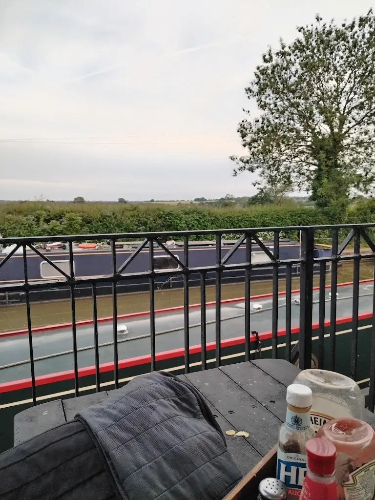 Stuey_Boat House_Braunston_recensione