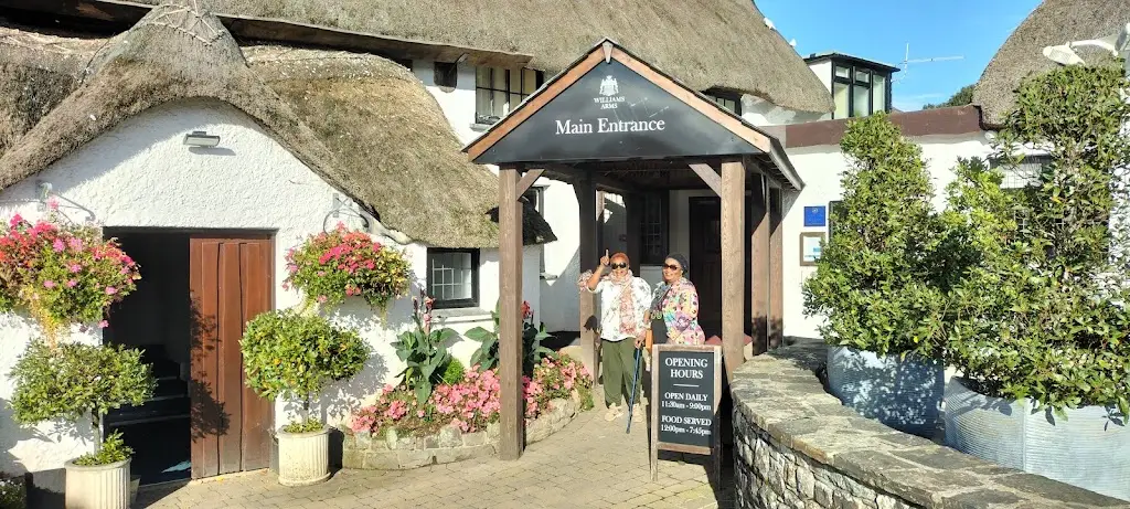 Williams Arms_Braunton_slider_image_1