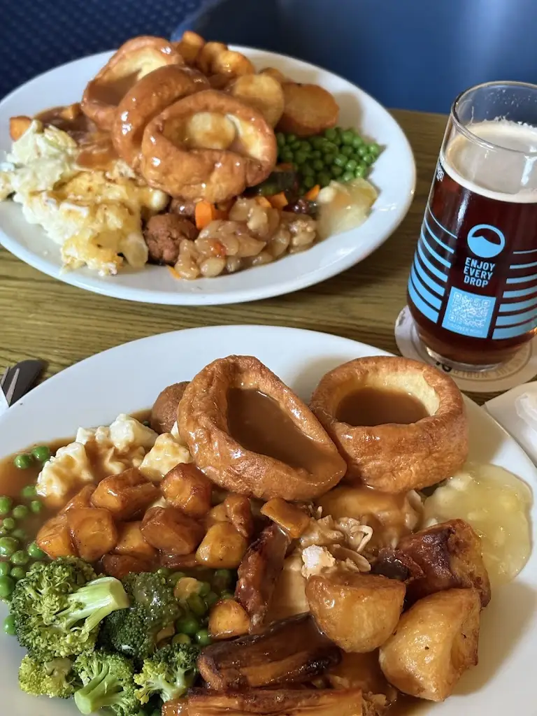 Williams Arms_Braunton_slider_image_3