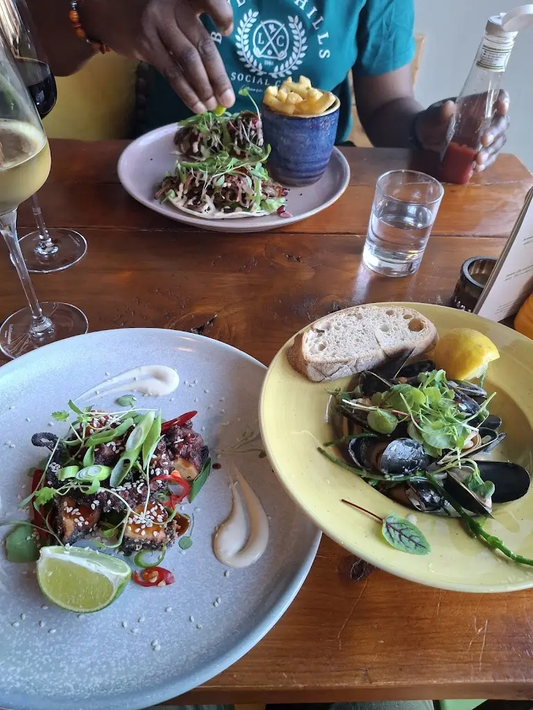 Bijoux Mbayo_Bambu_Braunton_review