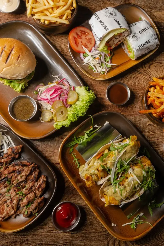 Bagels Bar Grill House_Brent_slider_image_2