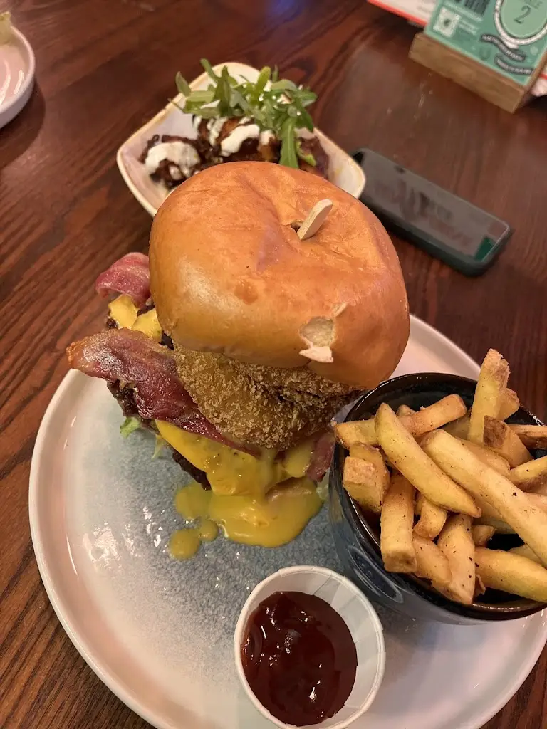 Nook & Broom_Bramhall_slider_image_3