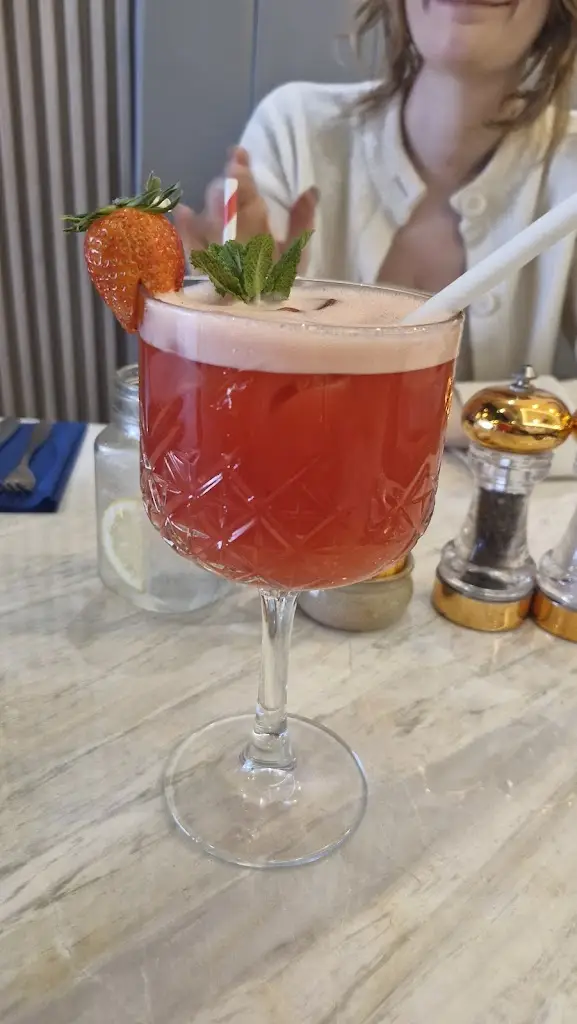 Joongie Kes_Juniper Bramhall_Bramhall_review