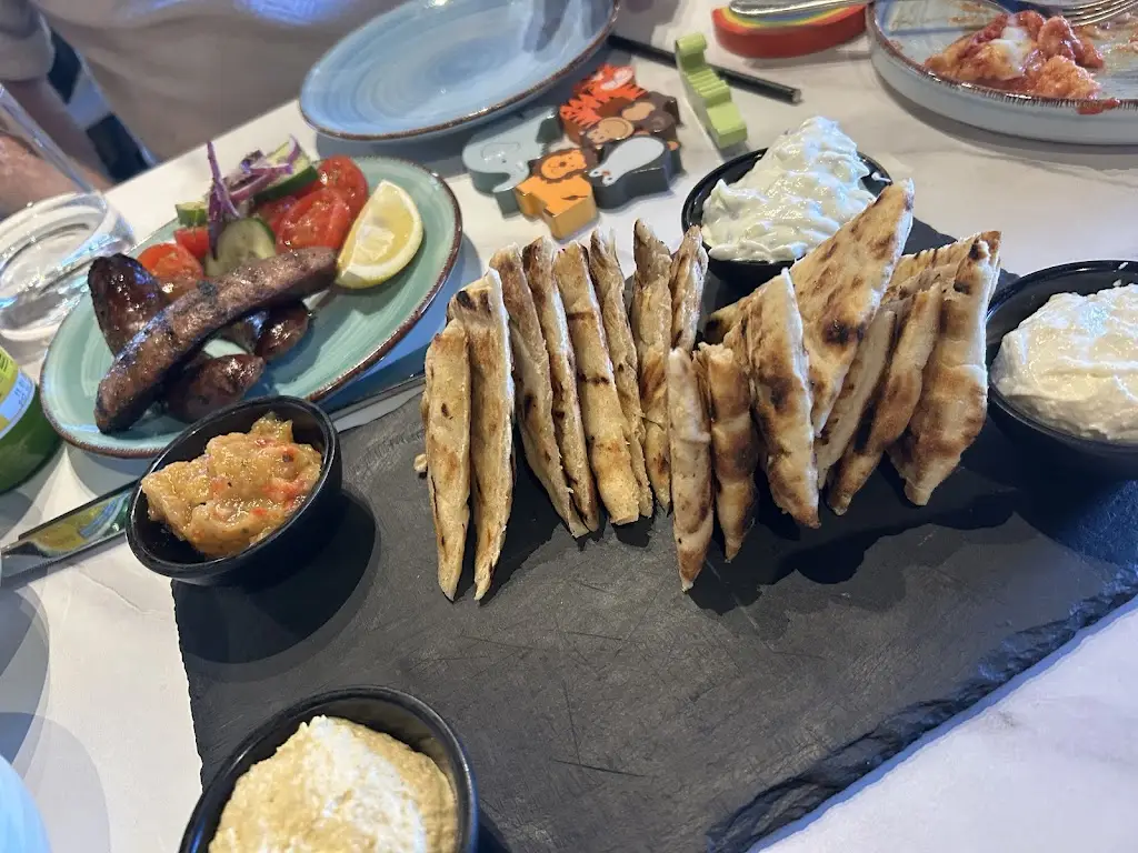 Tara H_Amici_Bramhall_Bewertung