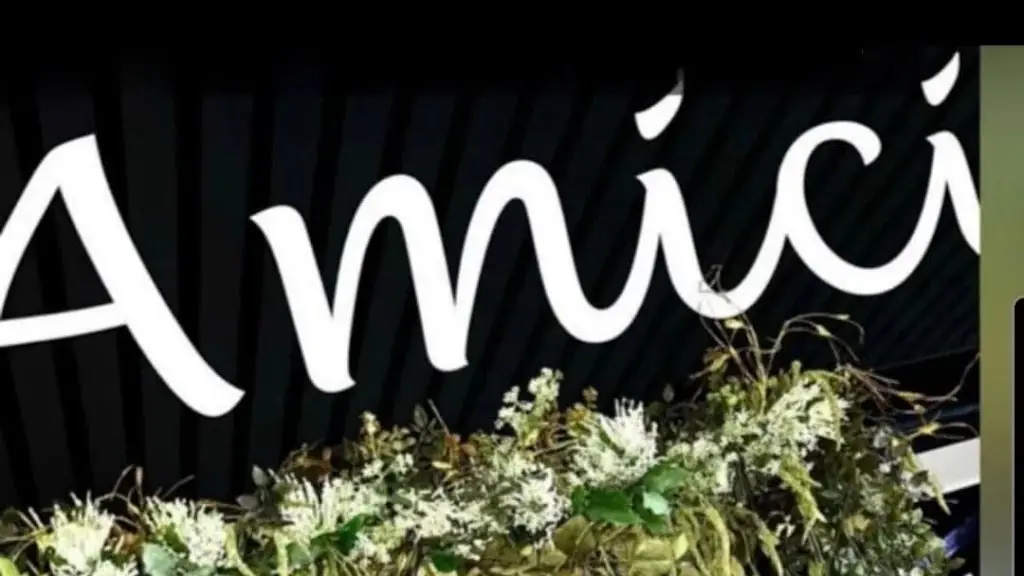 Amici_Bramhall_slider_image_3