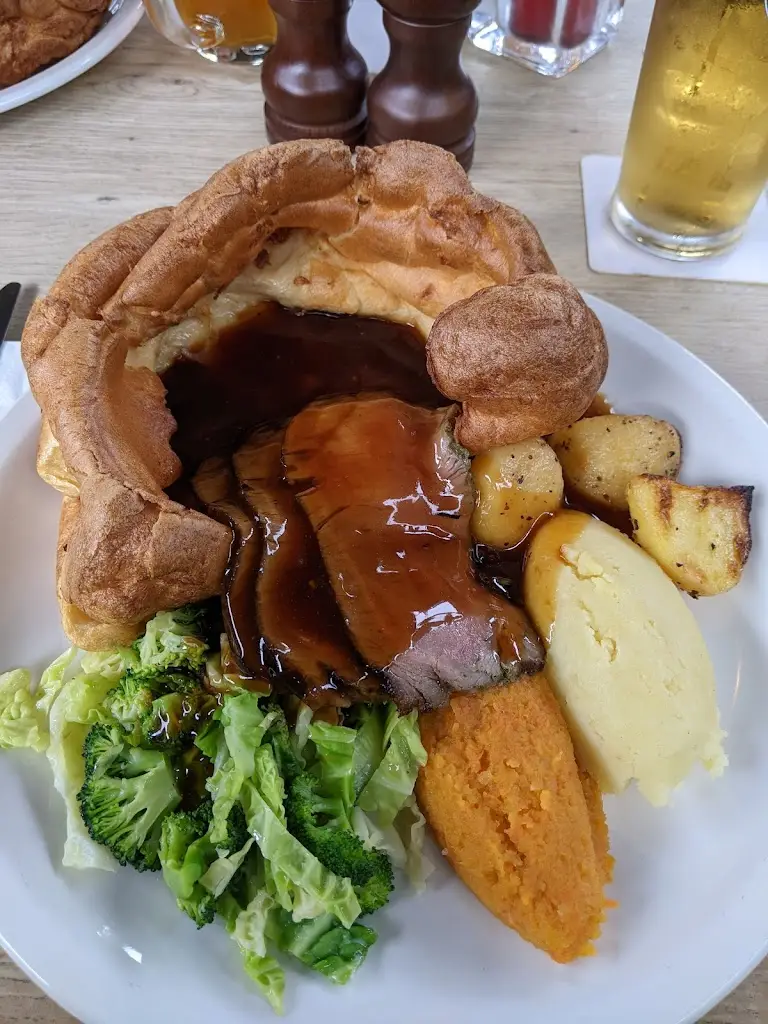 Menu_Crown & Conspirator_Bramhall_image_1