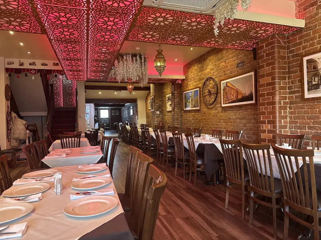 Shaam Lebanese Restaurant_Bramhall_slider_image_3