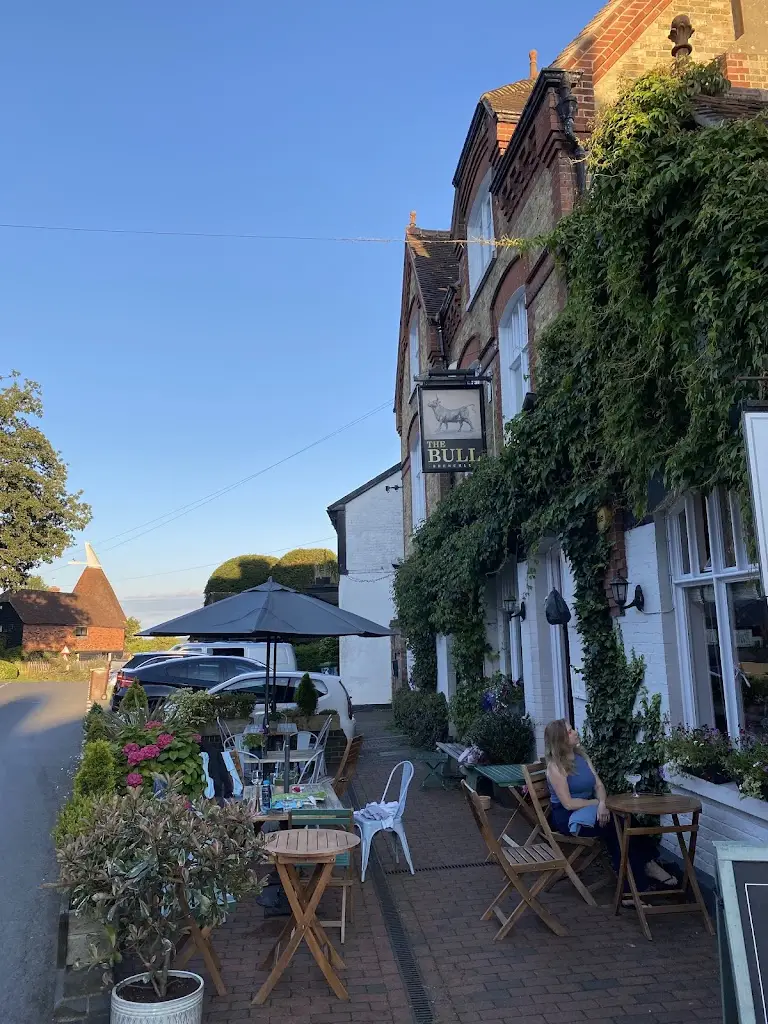 Steven Hutchinson_The Little Bull Café & Bar_Brenchley_review