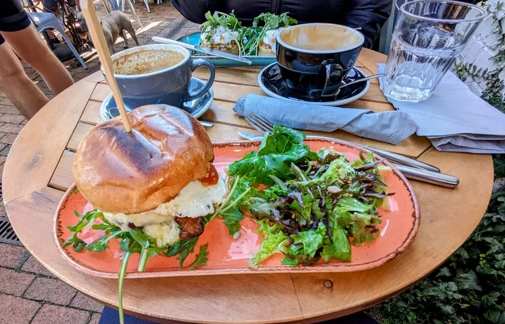Robert Berry_The Little Bull Café & Bar_Brenchley_review