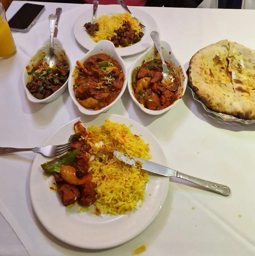 Paul Meek_Namaste Johney Gurkha_Aldershot_recensione