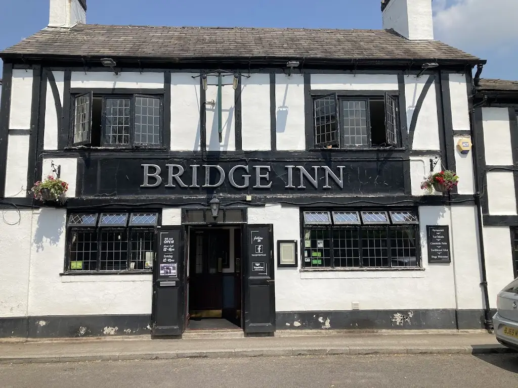 Bridge Inn restaurant in Brewood