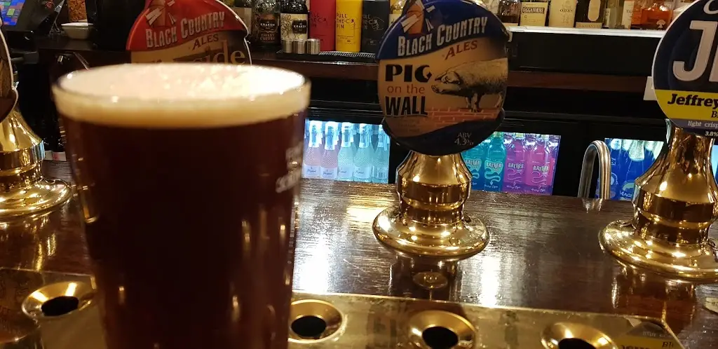 Menu_The Three Stirrups_Brewood_image_2