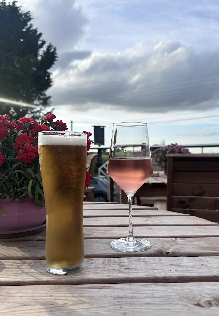 Menu_The Lesters Arms_Brewood_image_2