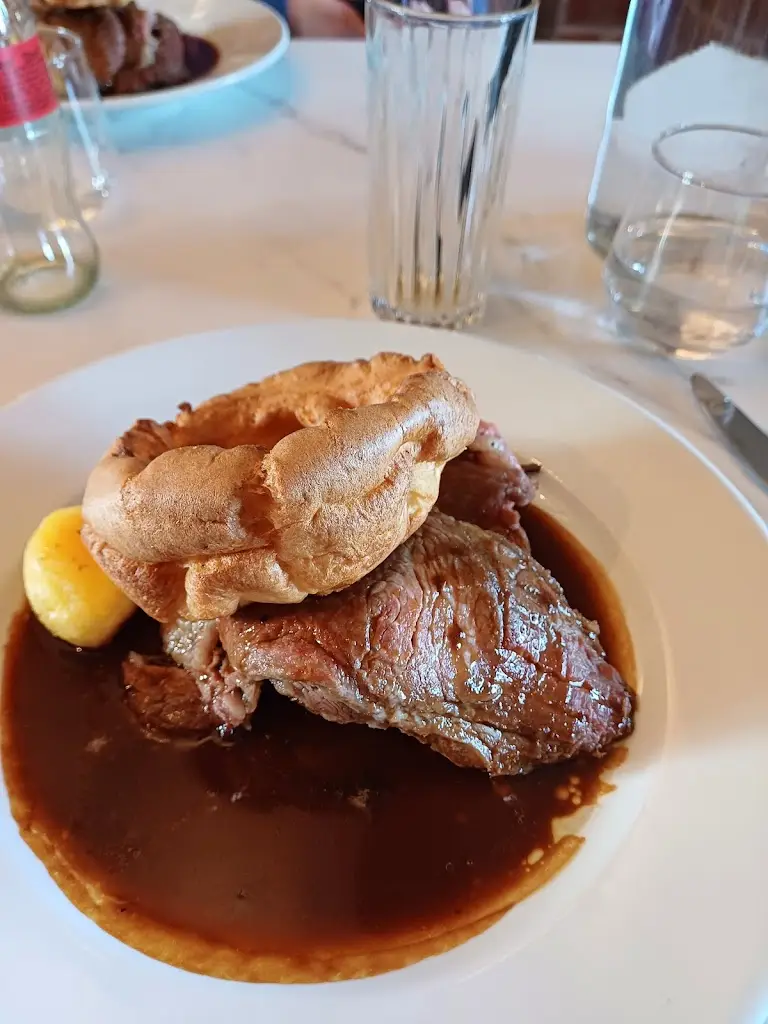 Angela Delanchy_The Lesters Arms_Brewood_review