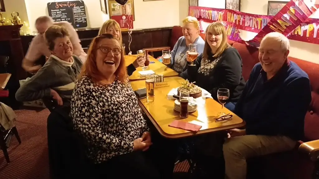 The Red Cow_Brent Knoll_slider_image_2