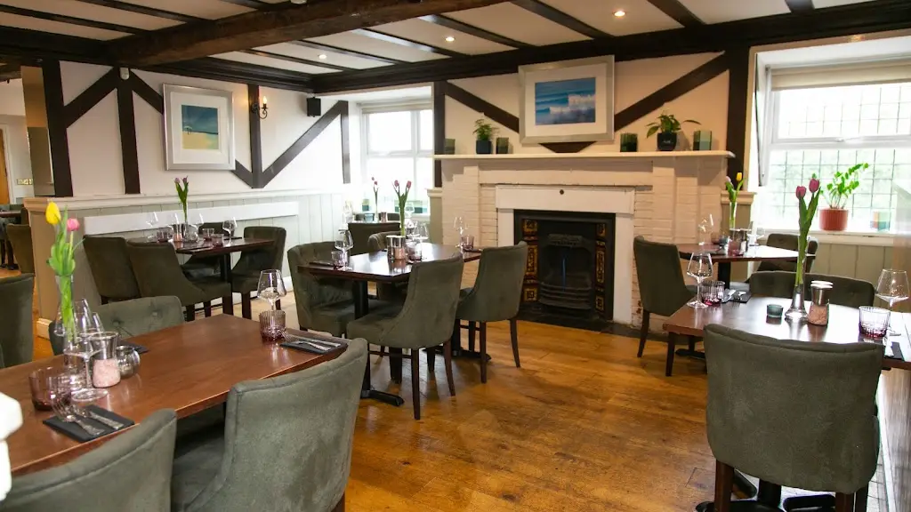 The Fox & Goose Hotel Pub and Restaurant restaurante en Brent Knoll