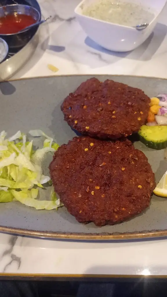 Alan McGregor_Jumaira Restaurant_Adwick le Street_review