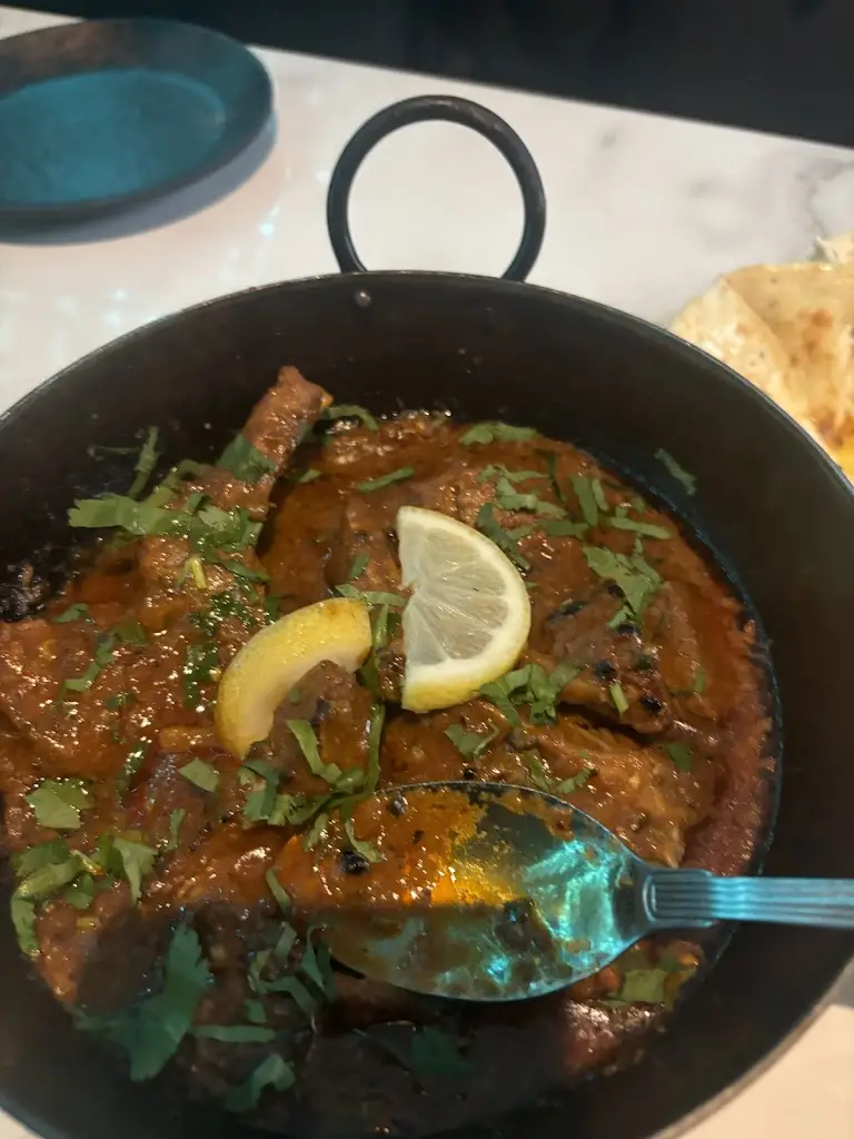 Jumaira Restaurant_Adwick le Street_slider_image_2