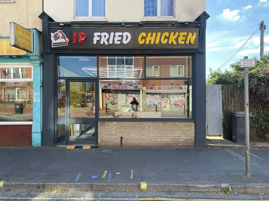 ip fried chicken restaurante en Bramford