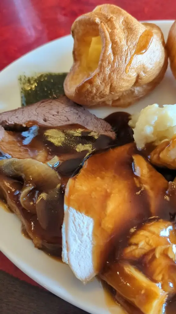 Chestnut Tree Farm - Dining & Carvery_Bramford_slider_image_2