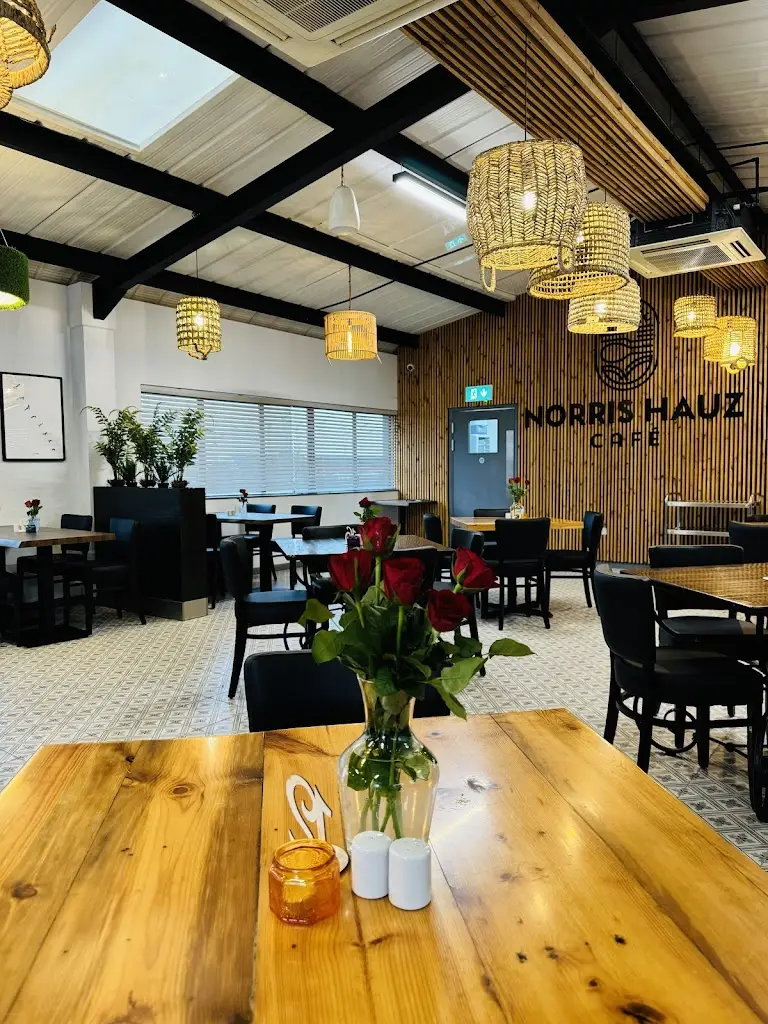 Norris Hauz Cafe Restaurant in Bramford