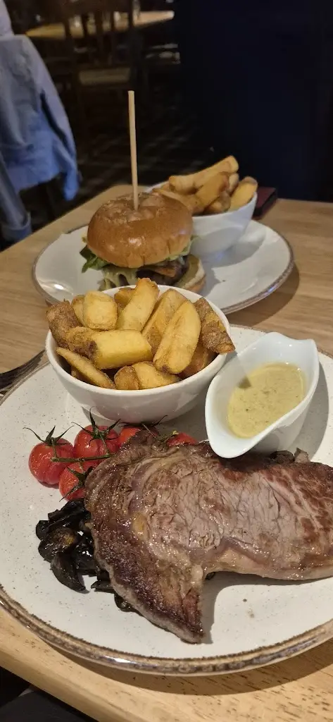 Sharon Mcclintock_The Three Tuns_Bransgore_recensione