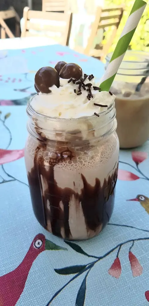 Menu_The Robin's Nest tea rooms_Bransgore_image_8