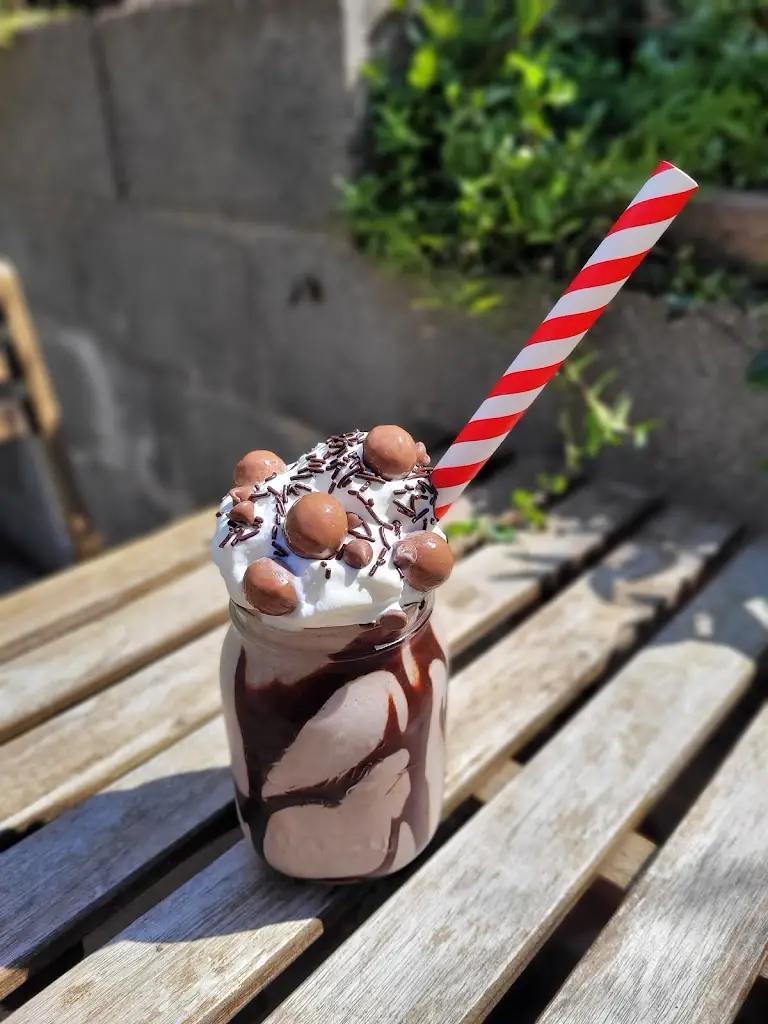 The Robin's Nest tea rooms_Bransgore_slider_image_2