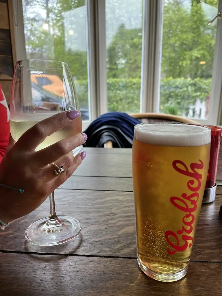 Chris Hart_The Woolpack_Bransgore_review