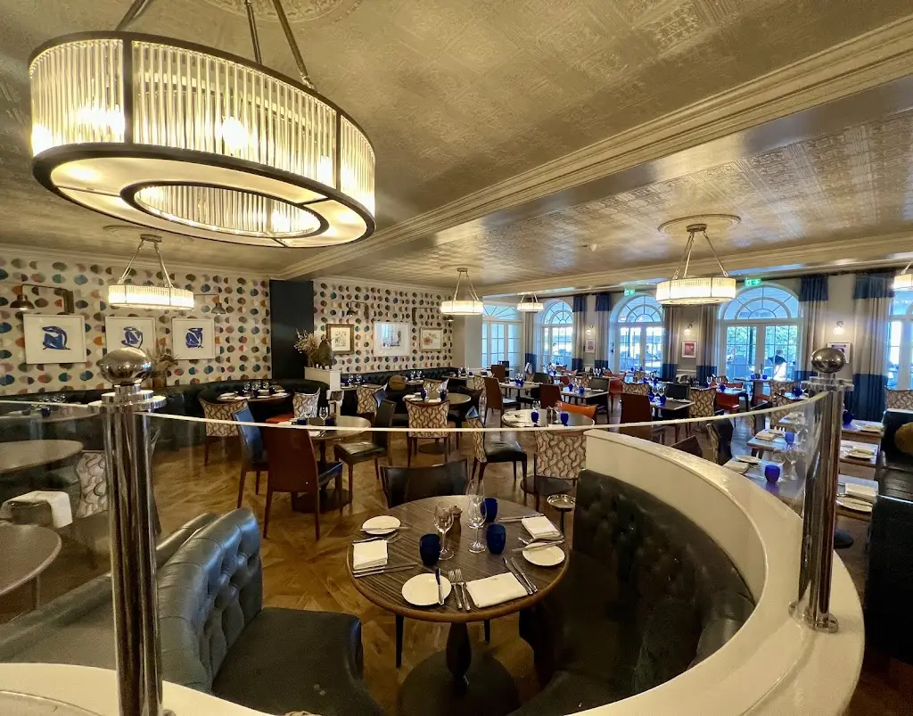 Upper Deck Bar & Restaurant_Bransgore_slider_image_3