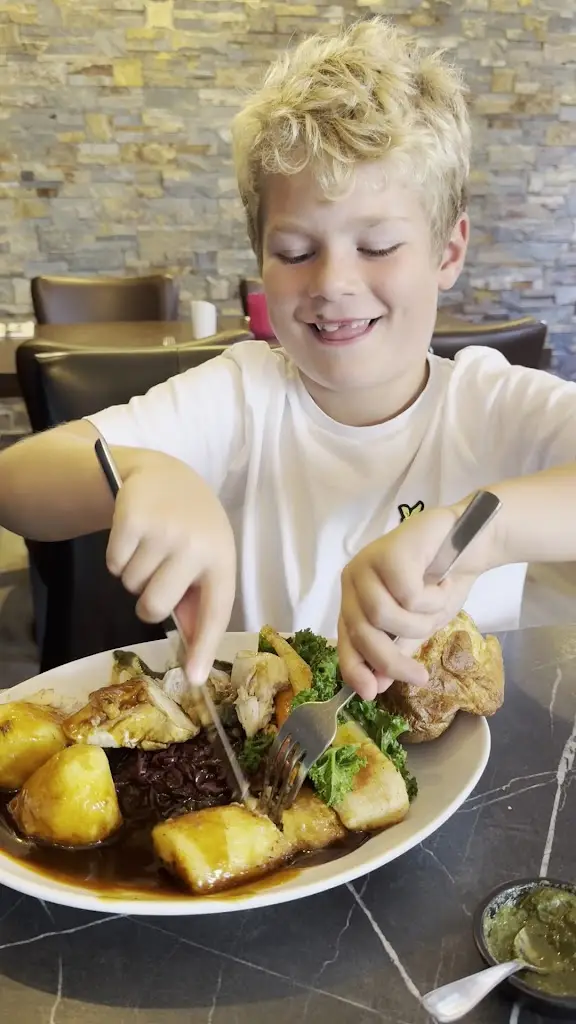 Loch & Quay_Bransgore_slider_image_2