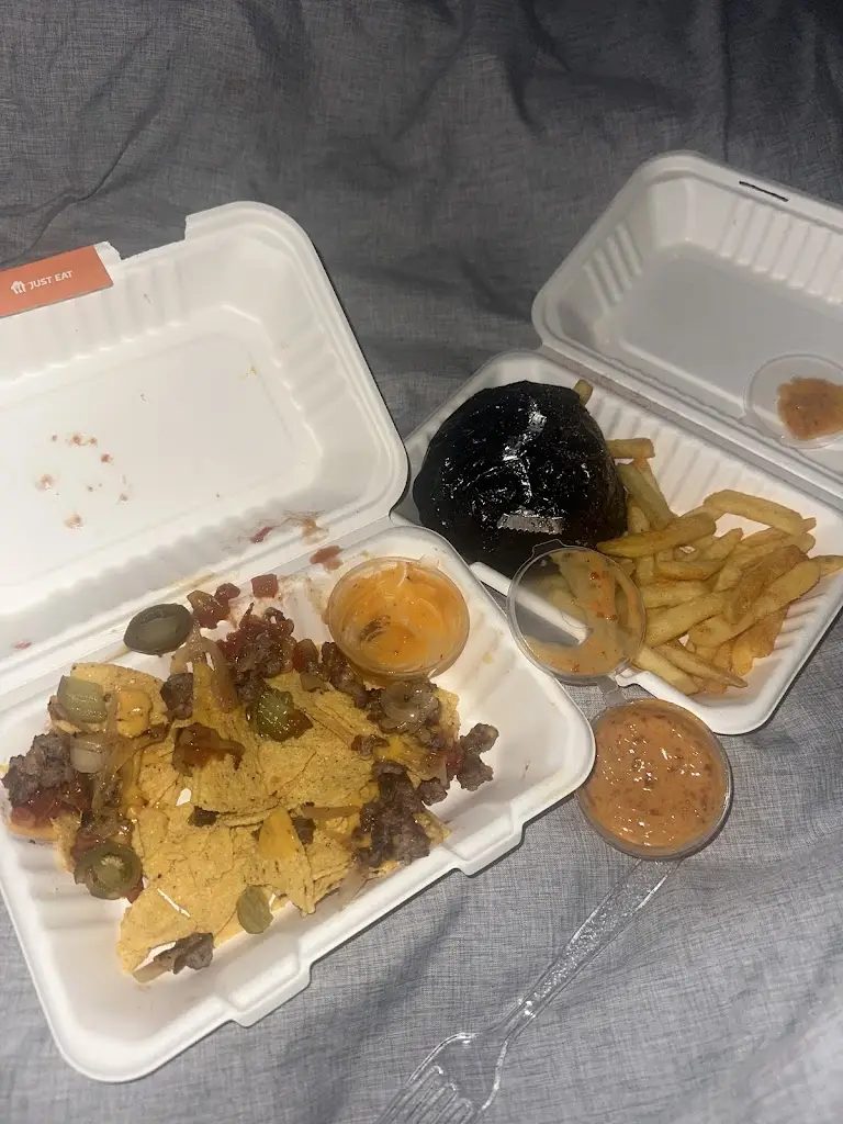 Ben McGowan_Smash Boyz_Brierfield_review