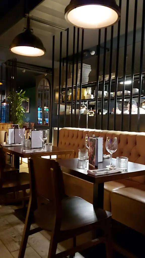 FIGO Brentwood_Brentwood_slider_image_2